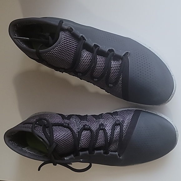 Under Armour SNEAKERS - Picture 7 of 10